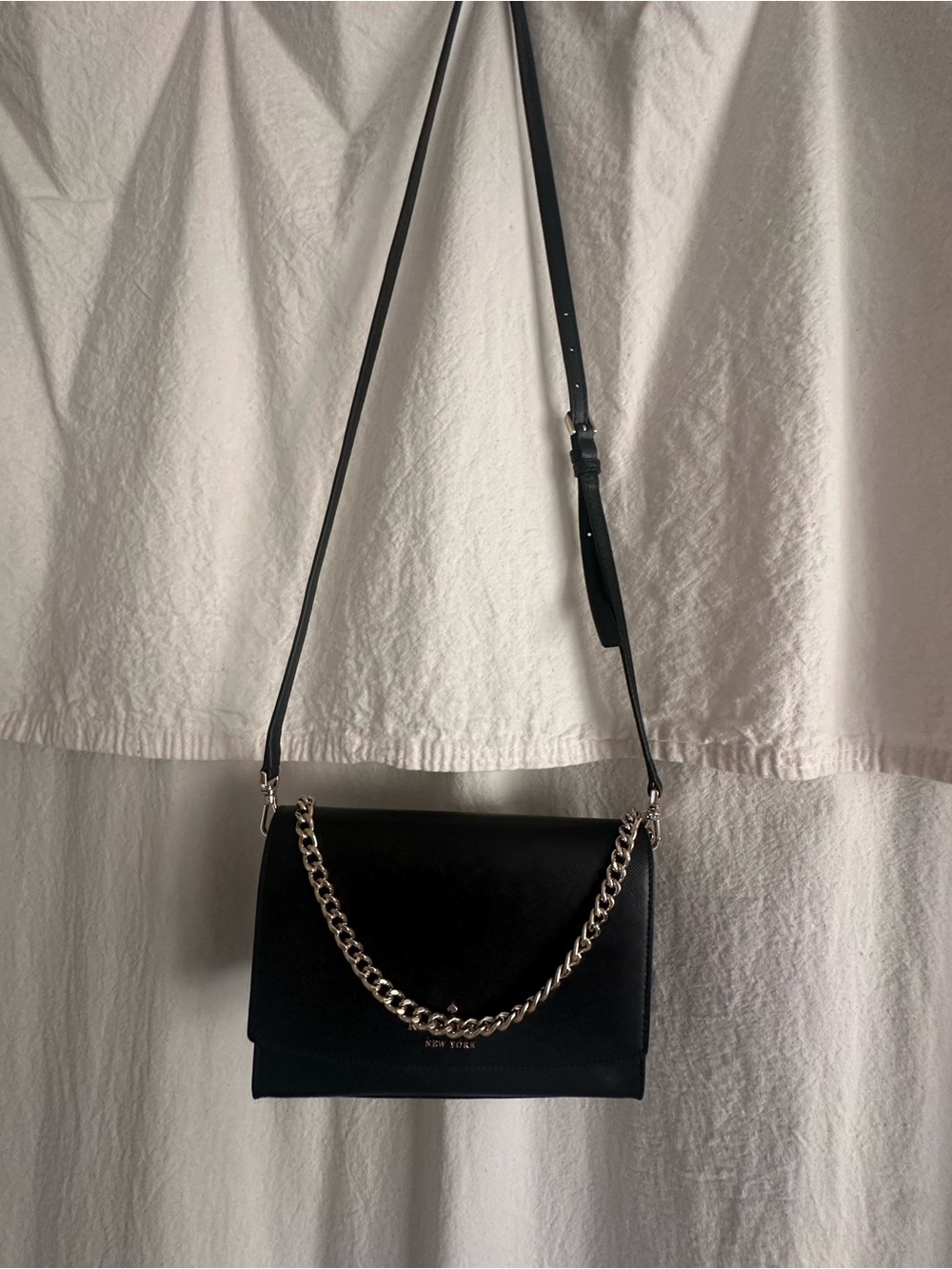 Kate Spade New York Crossbody Bag Black Gold Chain - Picture 6 of 8